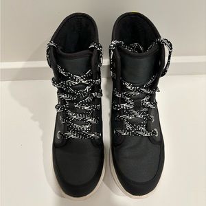 Sorel women's winter boot